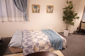1 bedroom, desk, iron/ironing board, free WiFi