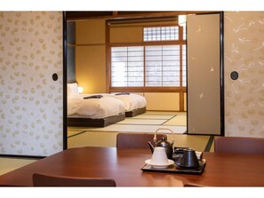 1 habitación, escritorio, wifi gratis y ropa de cama 