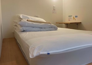 1 bedroom, desk, iron/ironing board, free WiFi - Dormitory single upper or lower / Hirosaki Aomori (Hirosaki)