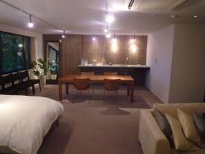 1 soveværelse, skrivebord, gratis Wi-Fi