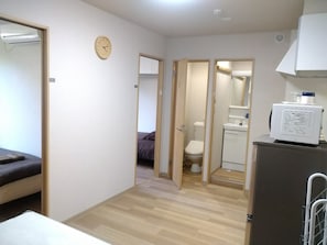 2 bedrooms, desk, free WiFi, bed sheets - 102 rooms / Taito-ku Tokyo (Taito-ku)