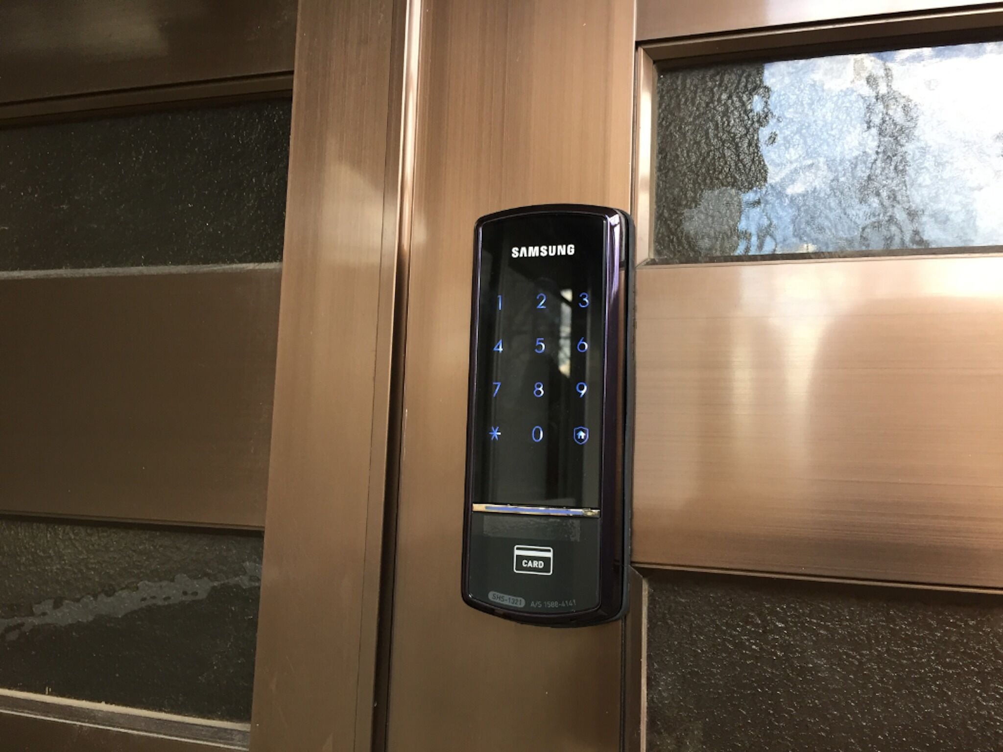 3 多间卧室、办公桌、免费 WiFi、床单