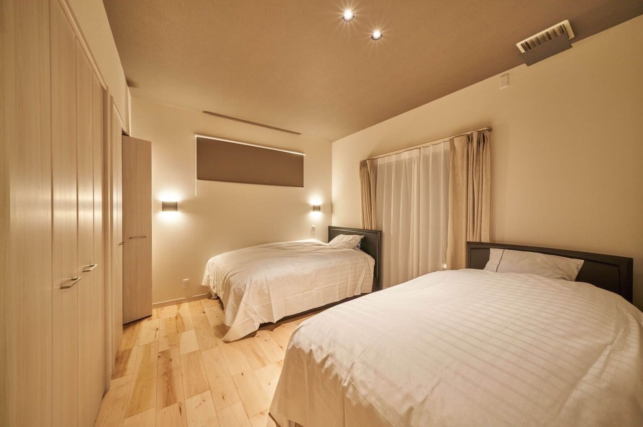 7 bedrooms, desk, iron/ironing board, free WiFi