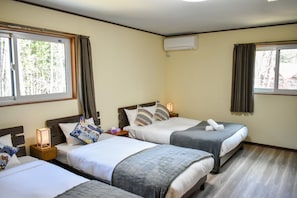 3 chambres, bureau, Wi-Fi gratuit, draps fournis