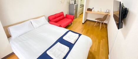 1 bedroom, desk, iron/ironing board, free WiFi