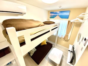 1 bedroom, desk, iron/ironing board, free WiFi