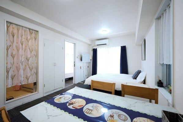 2 bedrooms, desk, iron/ironing board, free WiFi