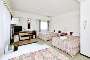 1 bedroom, desk, iron/ironing board, free WiFi