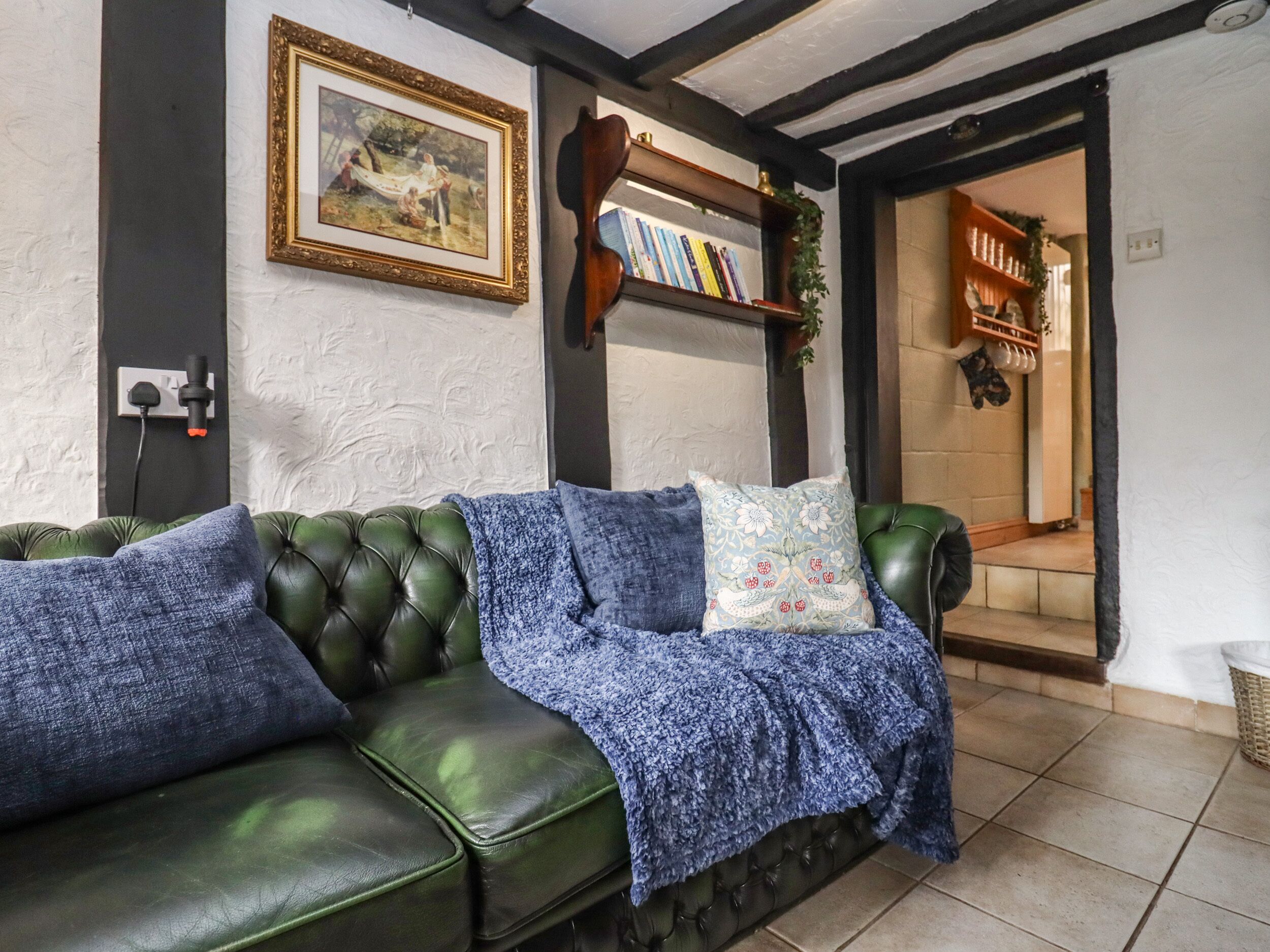 Cottage | Interior