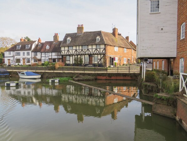 Exterior - Runnymede (Tewkesbury)