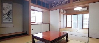 The KeiHouse in the mountains surrounded by the sounds of nature where pets are also allowed  / Shikokuchuo Ehime