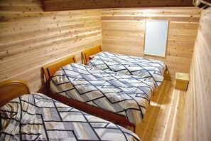 2 dormitorios, escritorio, tabla de planchar con plancha y wifi gratis