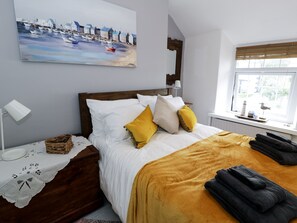 Chaumière | 2 chambres, décor unique, ameublement unique, accès au Wi-Fi (inclus)
