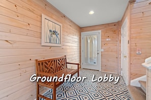 Interior - Oceanfront Home w/ Heated Pool, 6 BR / 6 Bath, Elevator, Pet Friendly (Holden Beach)