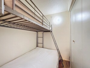 1 bedroom, WiFi