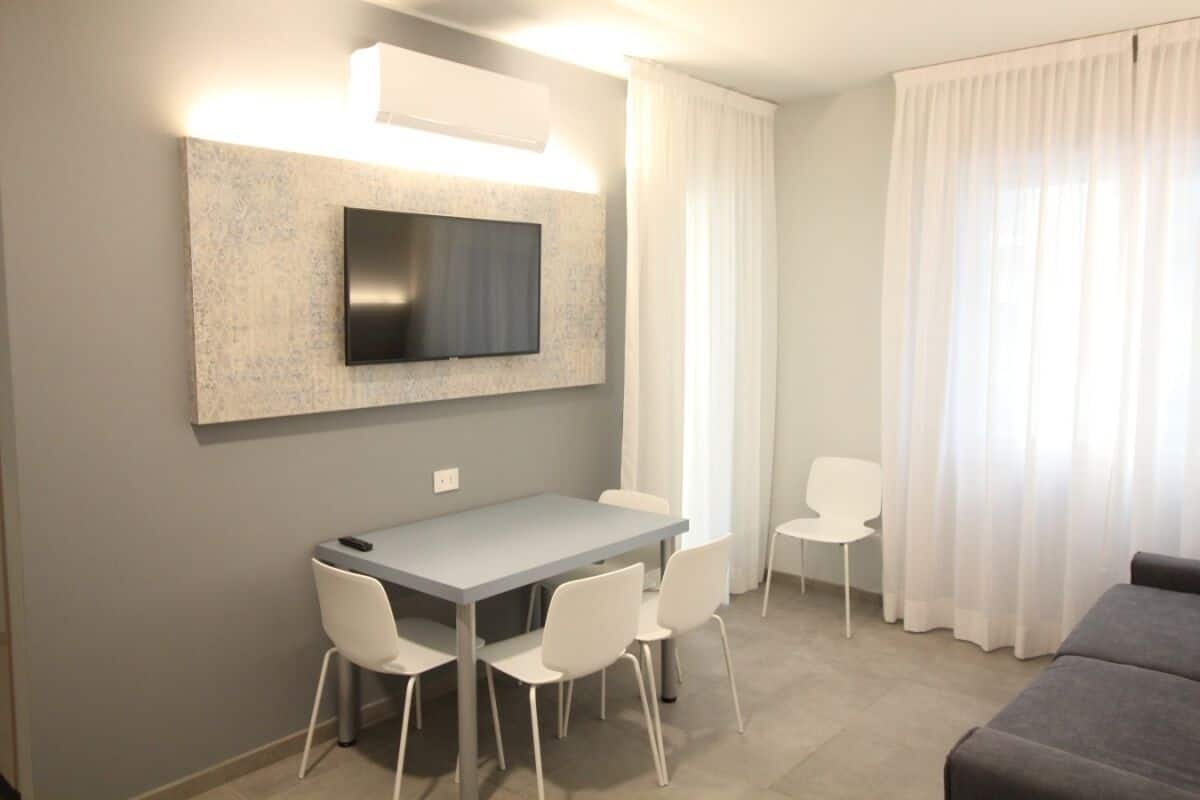 Superior appartement | Woonruimte | Een flatscreentelevisie
