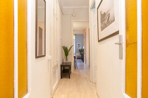 Interior - SF An apartment 300 meters from the Sagrada Familia temple - FREE WIFI (Barcelona)