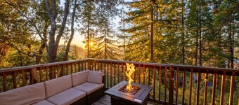 Serenity in the Pines: Cozy Mountain Retreat
