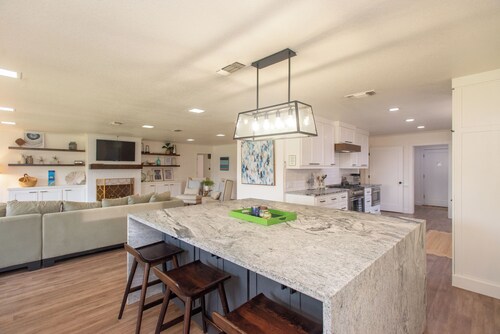 Newly renovated! All Decked Out and Ready for Fun at Star Harbor 