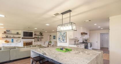 Newly renovated! All Decked Out and Ready for Fun at Star Harbor