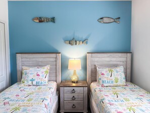 5 soverom, strykejern/-brett, wi-fi og sengetøy