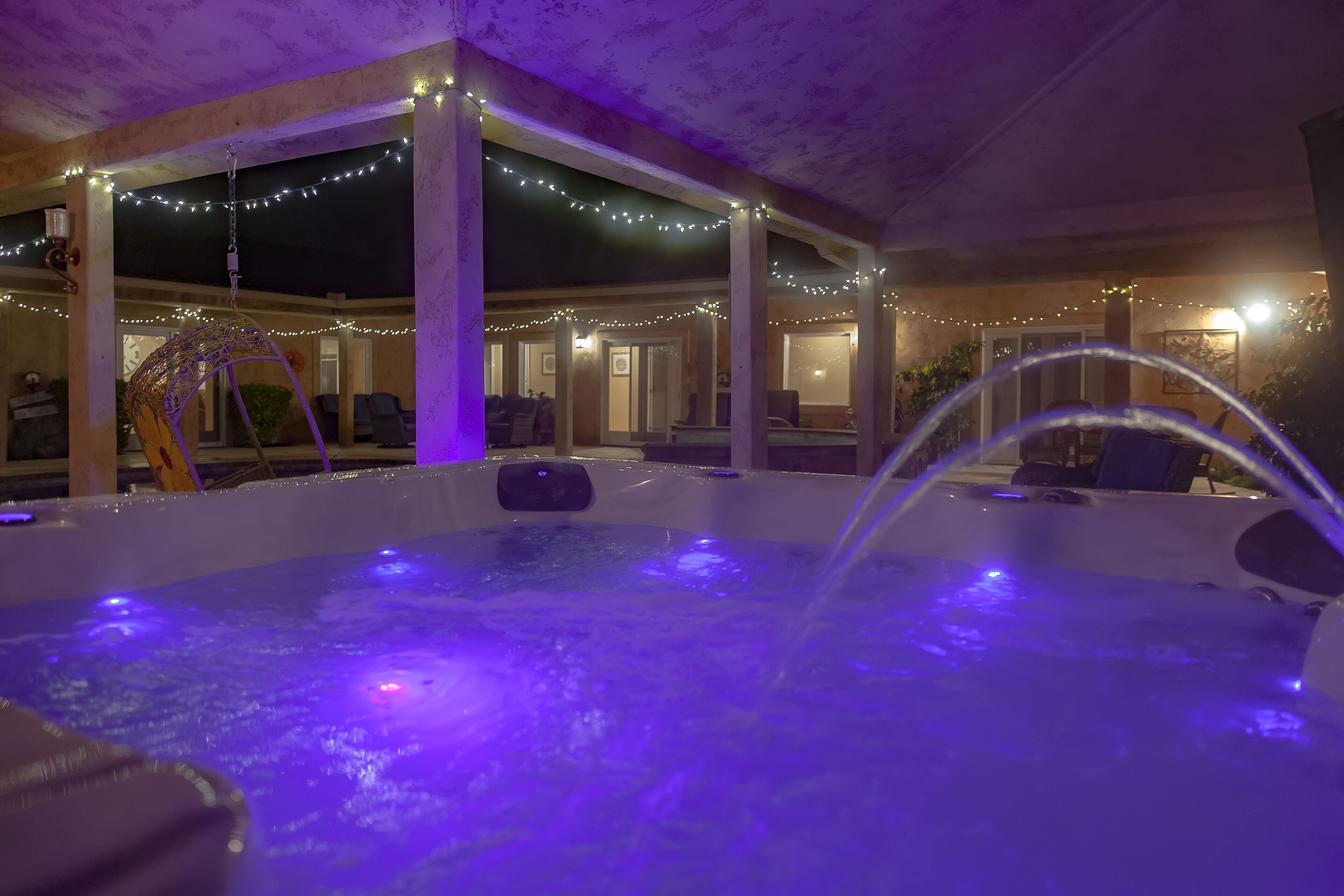 Bain à remous extérieur