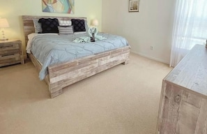 3 chambres, fer et planche à repasser, Wi-Fi gratuit, draps fournis