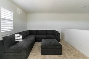 Smart TV, fireplace, offices, computer monitors