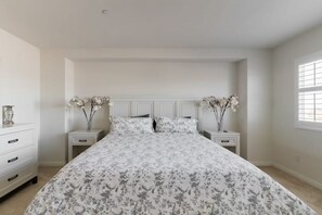 4 chambres, bureau, fer et planche à repasser, Wi-Fi gratuit