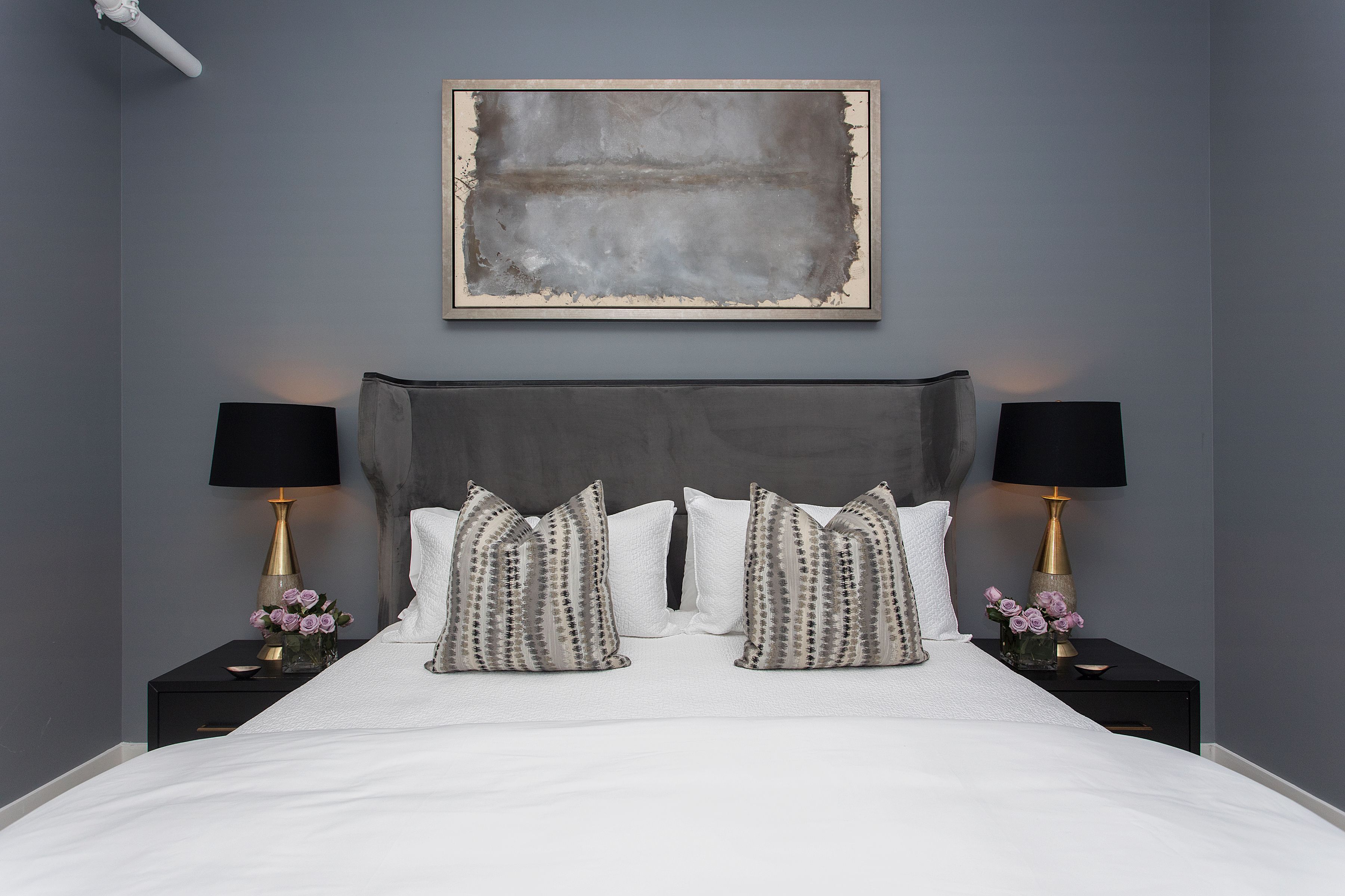 2 bedrooms, iron/ironing board, internet, bed sheets