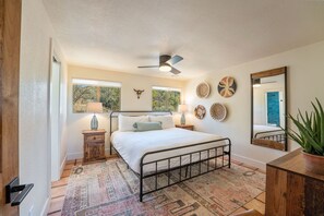 2 bedrooms, travel crib, free WiFi, bed sheets