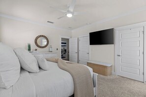 3 habitaciones, tabla de planchar con plancha, wifi y ropa de cama 