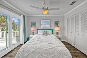 5 habitaciones, tabla de planchar con plancha y wifi gratis