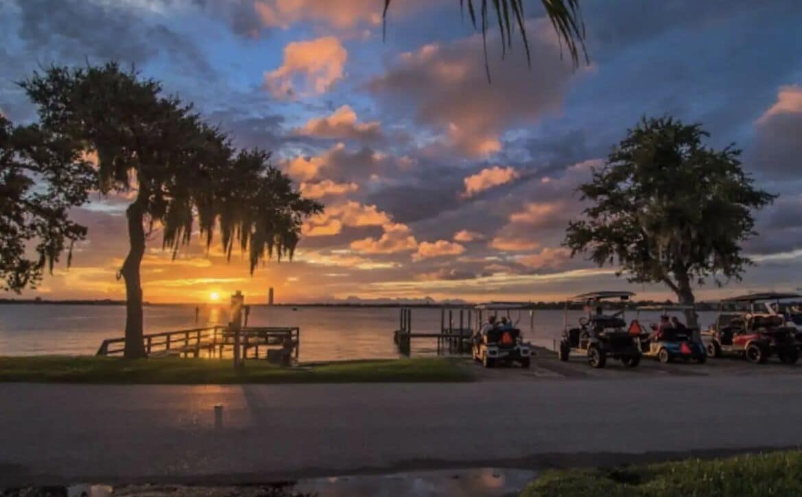 Kemah Vacation Home - Pet Friendly!