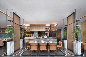 TĂ€gliches FrĂŒhstĂŒcksbuffet (98 CNY pro Person)