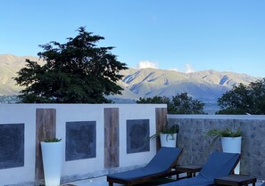 Terrace/patio - Hotel Colonial Tafi del Valle by DOT Tradition (Tafi del Valle)