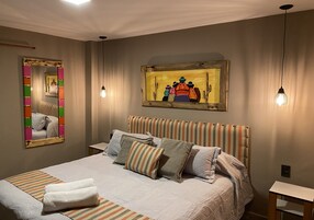Ropa de cama de alta calidad, cubrecamas y colchones con pillow-top 