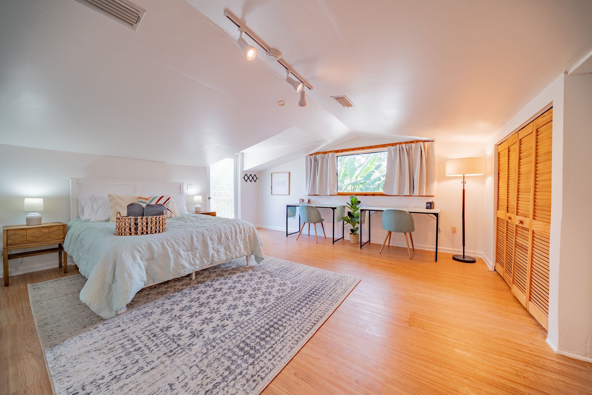 1 bedroom, desk, iron/ironing board, travel cot