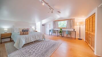 1 bedroom, desk, iron/ironing board, travel cot