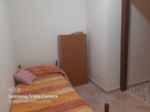 4 bedrooms, travel crib, WiFi, bed sheets - Tranquility and scents (Palermo)
