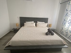 1 quarto, escrivaninha, berço de viagem, Wi-Fi