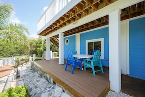 Tempat makan outdoor