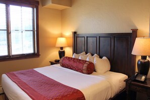 1 bedroom, in-room safe, iron/ironing board, free WiFi