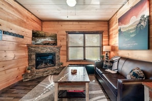 Smart TV, fireplace, DVD player, table football