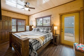 4 Schlafzimmer, Bügeleisen/Bügelbrett, kostenloses WLAN, Bettwäsche