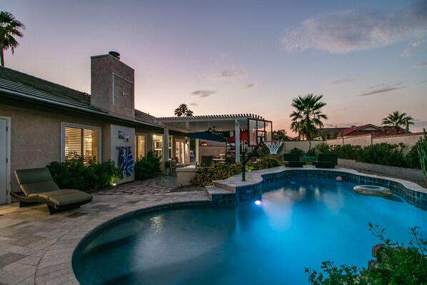 Outdoor pool, a heated pool