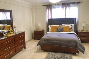 3 Schlafzimmer, kostenloses WLAN, Bettwäsche, Rollstuhlgeeignet