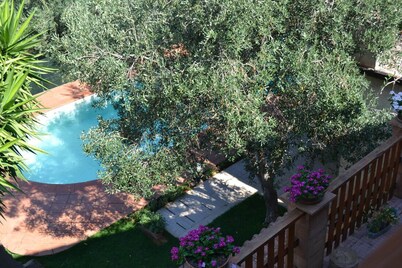 villa chalet con piscina