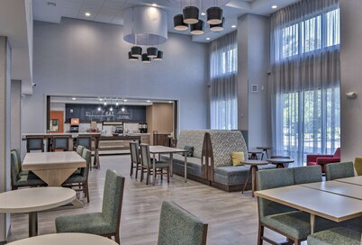 Hampton Inn & Suites Keene