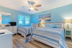 2 bedrooms, iron/ironing board, internet, bed sheets